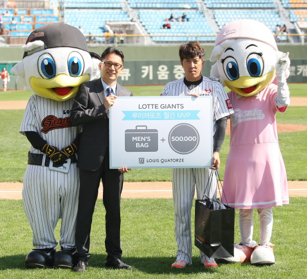 루이까또즈 월간 MVP 김승회선수